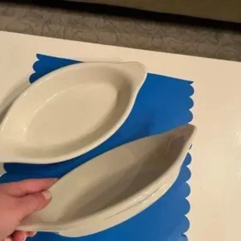 Baking Dishes - TWO Diner Inspired Baking / Serving Dishes‎ (New) (Home /Kitch)